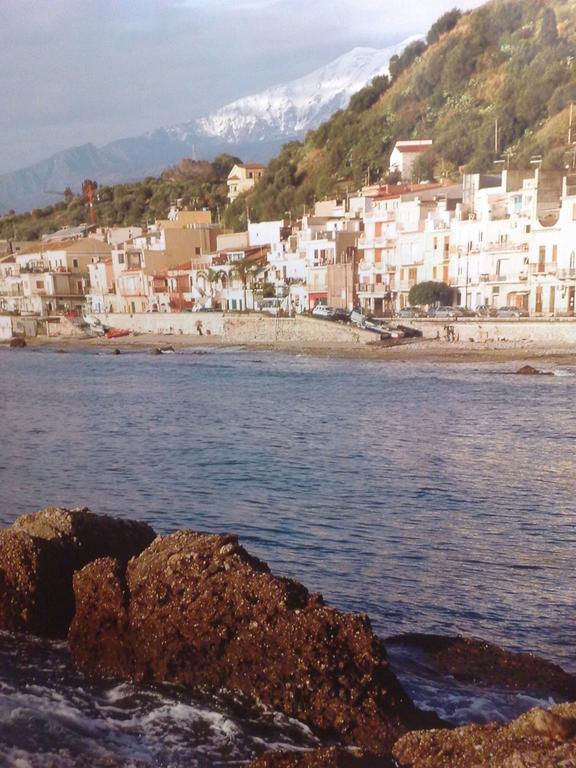 Villa Verdemare Naxos 지아르디니낙소스 외부 사진